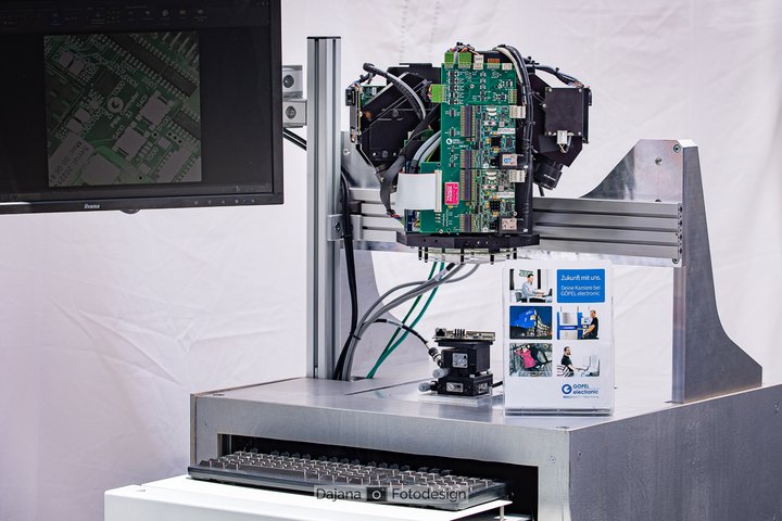 Optisches Inspektionssystem für Leiterplatten - GÖPEL electronic - 4. jobwalk Jena